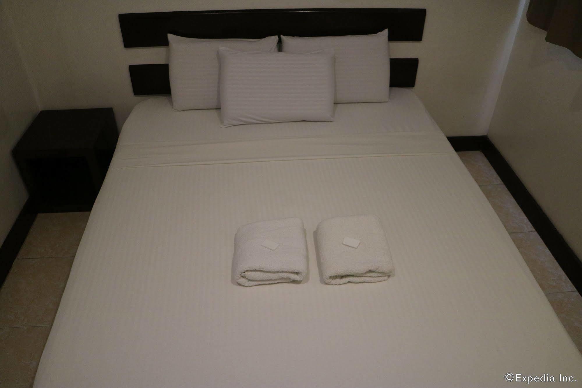Ong Bun Pension House Iloilo City Εξωτερικό φωτογραφία