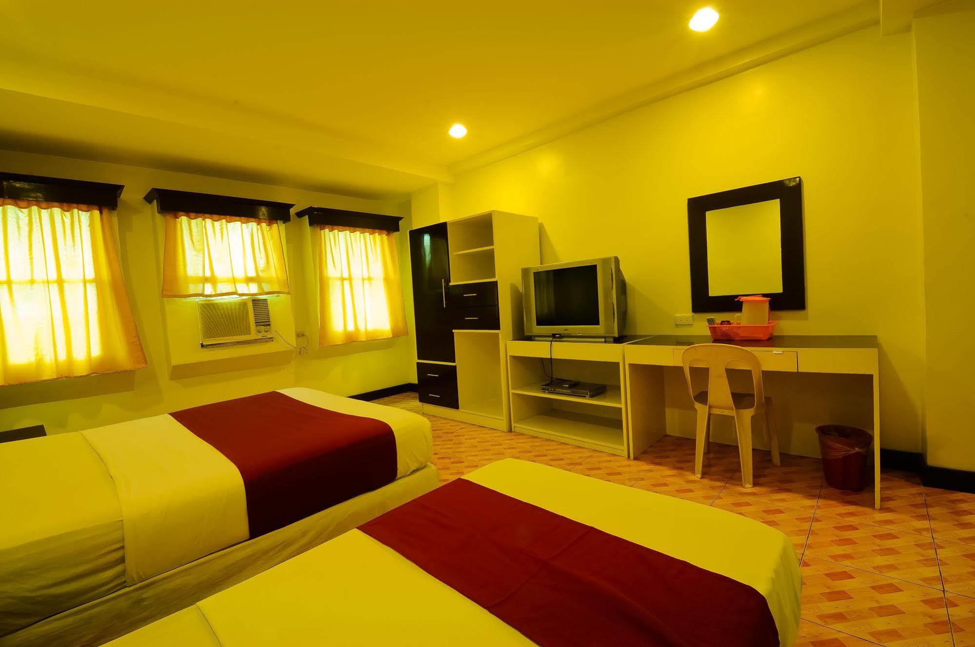 Ong Bun Pension House Iloilo City Εξωτερικό φωτογραφία
