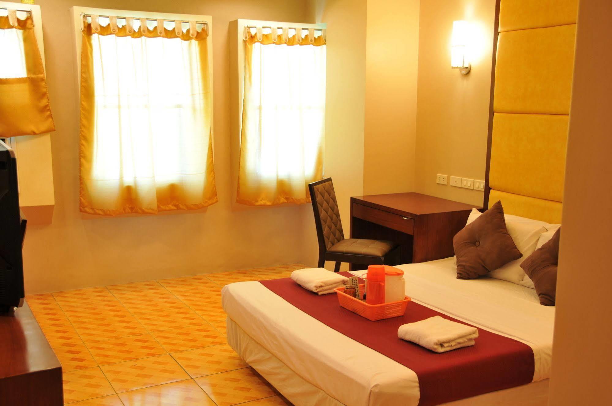 Ong Bun Pension House Iloilo City Εξωτερικό φωτογραφία